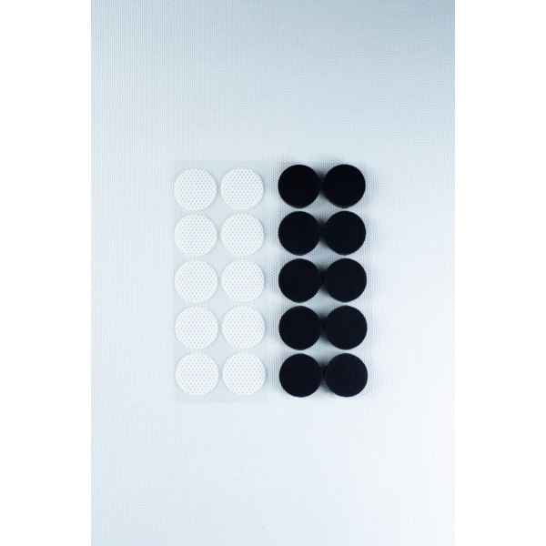 The Self-healing injection port & Air Vent Filter-3M includes twelve white and twelve black round adhesive pads, perfect for injection ports or air vents, arranged in two vertical columns on a white background.