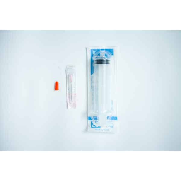 The Syringes Luer Lock with Hypodermic Needle and Syringe Cap set is shown packaged on a white background—perfect for safe and convenient syringe purchases.