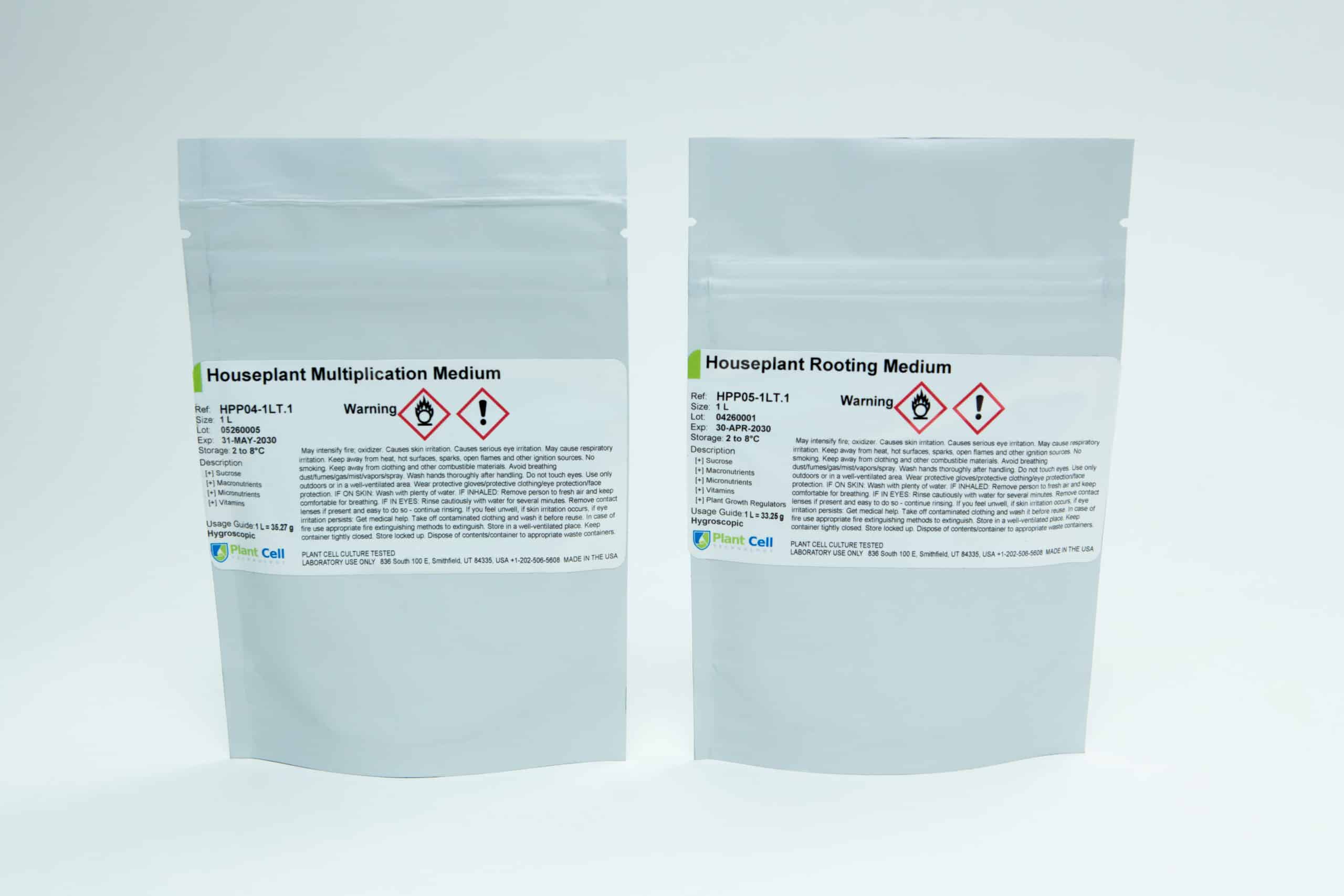 Plant Cell Multiplication and Rooting Medium 1 Two silver pouches labelled Houseplant Multiplication Medium and Houseplant Rooting Medium on a white background.